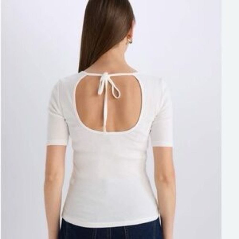 Zara White Open Back‎ Ribbed Knit Top with Tie Detail Size Large